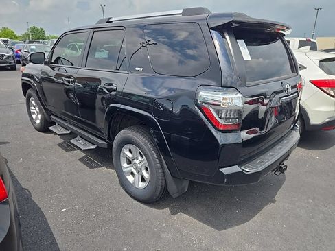 Used 2024 Toyota 4Runner SR5 Premium w/ Moonroof Package AWD/4WD image 4