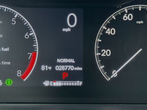 Used 2025 Honda Odyssey Touring image 8