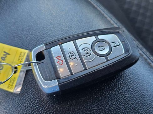 Used 2024 Ford Escape Active AWD/4WD image 31