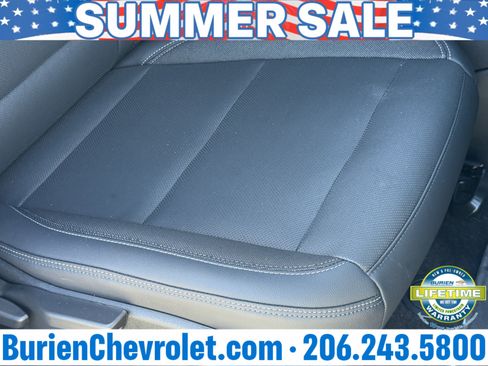 Used 2024 Chevrolet Equinox EV LT w/ Active Safety Package 3 AWD/4WD image 23