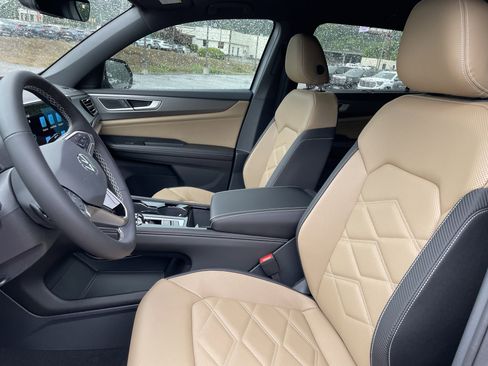New 2026 Volkswagen Atlas Cross Sport SE FWD image 15