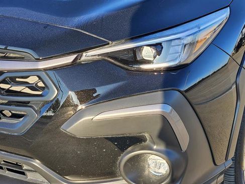 Certified 2025 Subaru Crosstrek 2.5i Limited w/ Crosstrek Mirror Package image 5