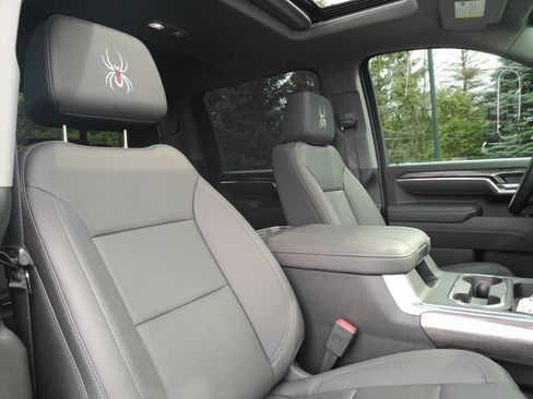 Certified 2025 Chevrolet Silverado 2500 LTZ w/ Trail Boss Package AWD/4WD image 17