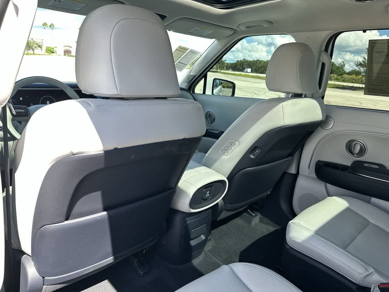 Used 2026 Hyundai Palisade Calligraphy AWD/4WD image 15