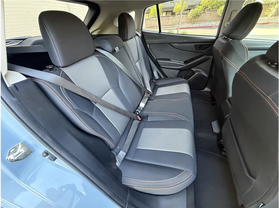 Used 2020 Subaru Crosstrek 2.0i Premium AWD/4WD image 18