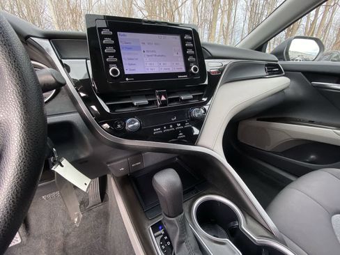 Used 2023 Toyota Camry LE image 26