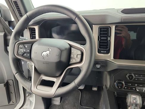 Used 2026 Ford Bronco Outer Banks AWD/4WD image 30