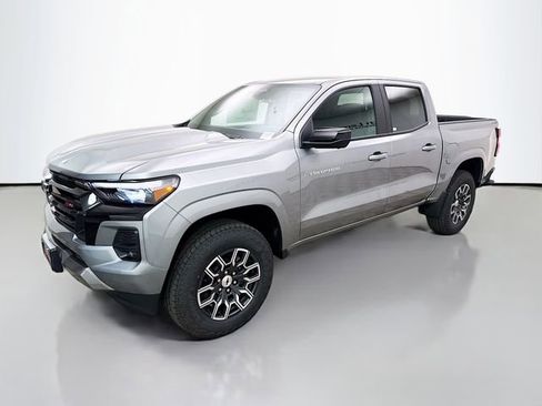 New 2026 Chevrolet Colorado Z71 w/ Technology Package AWD/4WD image 3