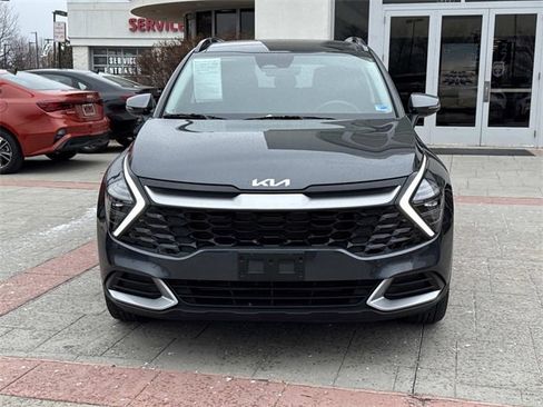 Used 2025 Kia Sportage EX w/ Premium Package image 6