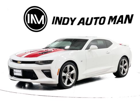 Used 2018 Chevrolet Camaro SS RWD image 8