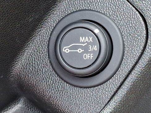 Used 2021 GMC Terrain SLE w/ Driver Convenience Package AWD/4WD image 26