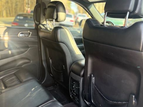 Used 2016 Jeep Grand Cherokee Limited image 30