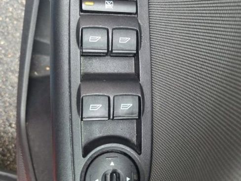 Used 2013 Ford Focus SE image 14