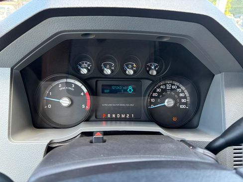 Used 2016 Ford F350 XL w/ Power Equipment Group AWD/4WD image 30