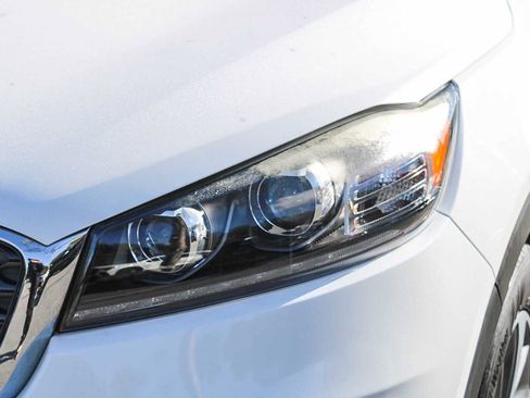 Used 2019 Kia Sorento EX FWD image 7