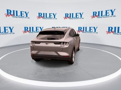 Used 2021 Ford Mustang Mach-E Select w/ Comfort/Technology Package AWD/4WD image 3