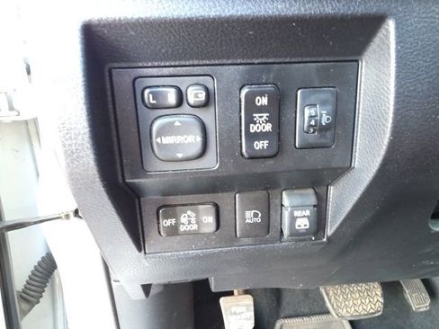 Used 2020 Toyota Tundra 1794 Edition image 13