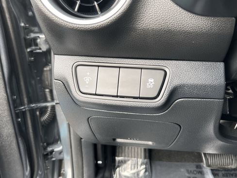 Used 2024 Kia Forte LXS image 23