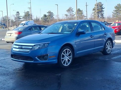 Used 2010 Ford Fusion SE image 3