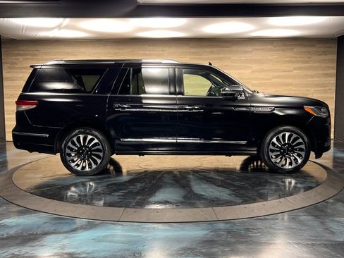Used 2023 Lincoln Navigator L Black Label image 21