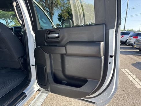 Used 2023 Chevrolet Silverado 2500 LT w/ Convenience Package AWD/4WD image 15