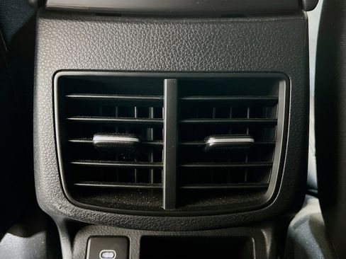 Used 2024 Kia Seltos EX image 18