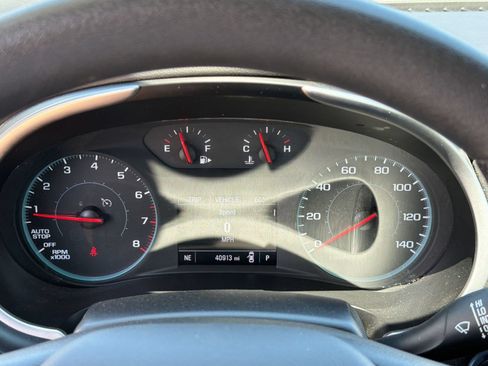 Used 2025 Chevrolet Malibu LT FWD image 21