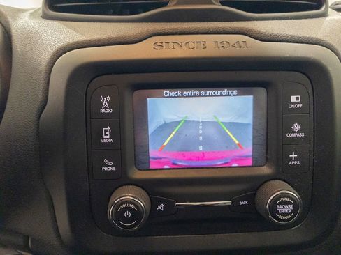 Used 2017 Jeep Renegade Limited w/ Advanced Technology Group image 21