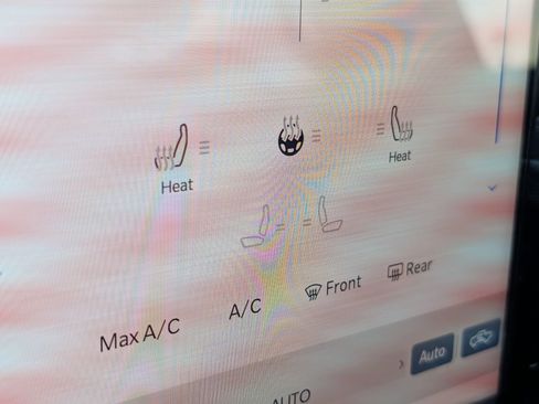 Used 2025 RAM 1500 Big Horn image 14