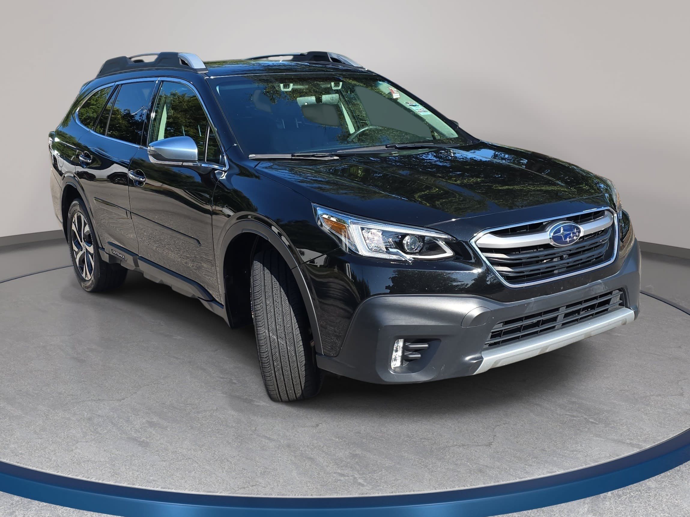 Used 2021 Subaru Outback Touring XT AWD/4WD image 3