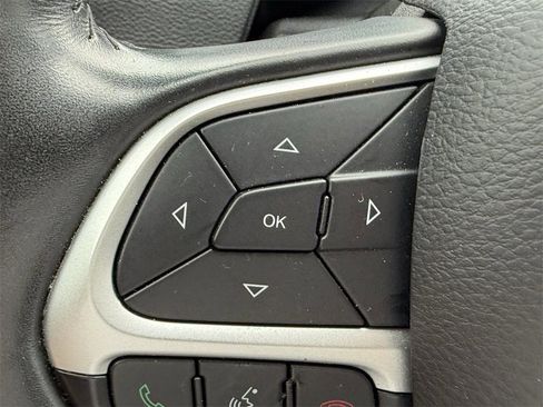 Used 2020 Jeep Compass Latitude image 20