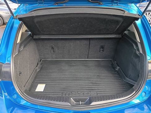 Used 2012 MAZDA MAZDA3 i Touring image 11