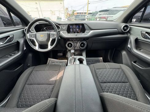 Used 2020 Chevrolet Blazer LT FWD image 23