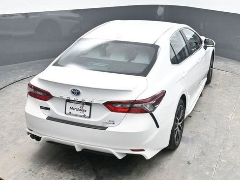 Used 2022 Toyota Camry SE image 23
