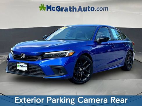 Used 2023 Honda Civic Sport image 3
