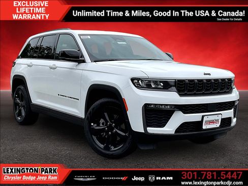 New 2026 Jeep Grand Cherokee Limited w/ Limited Altitude Package AWD/4WD image 1