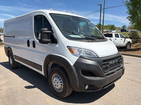 New 2026 RAM ProMaster 2500 w/ Convenience Group image 5