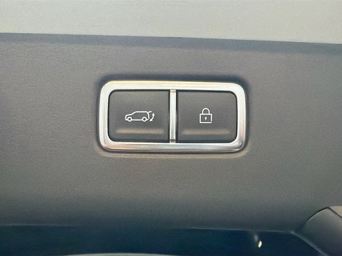 Used 2024 Kia EV9 Wind AWD/4WD image 38