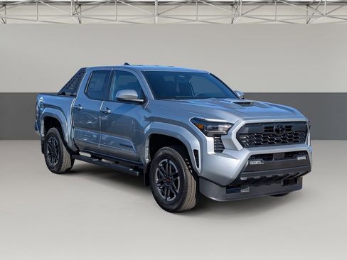 New 2026 Toyota Tacoma TRD Sport image 2