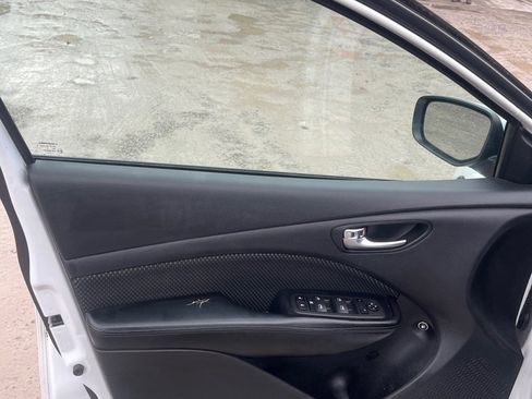 Used 2014 Dodge Dart SE w/ Convenience Group image 9