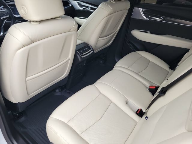 Used 2025 Cadillac XT6 Sport w/ Technology Package AWD/4WD image 23