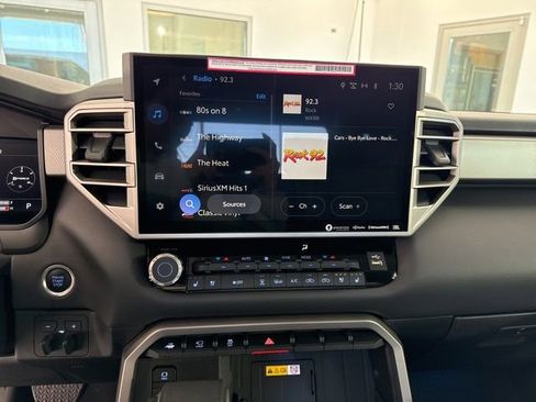 Used 2024 Toyota Tundra Limited image 25