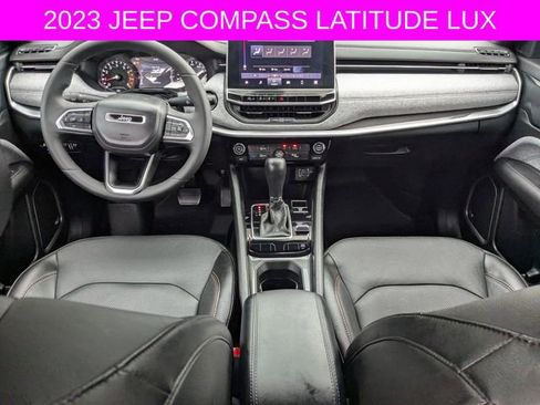Used 2023 Jeep Compass Latitude w/ Sun and Sound Group image 26
