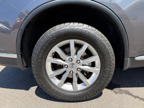 Used 2017 Dodge Durango SXT w/ Quick Order Package 23B AWD/4WD image 9