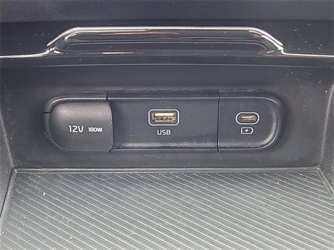 Certified 2023 Kia Sportage LX image 16