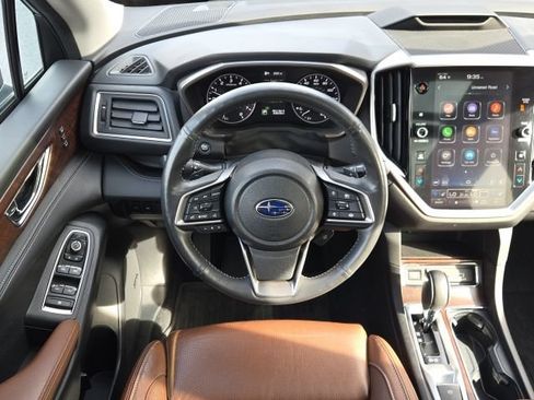 Used 2023 Subaru Ascent Touring AWD/4WD image 2