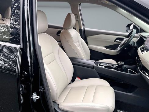 Used 2024 Nissan Rogue SL image 27