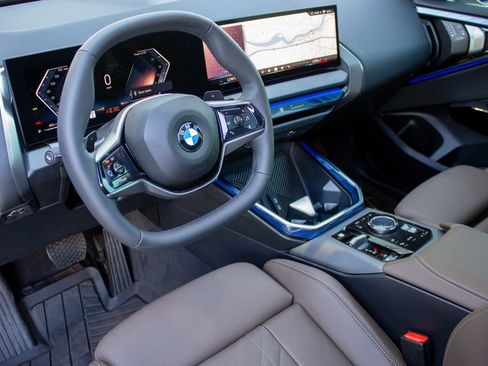 Used 2026 BMW X3 xDrive30i w/ Interior Protection Package AWD/4WD image 11