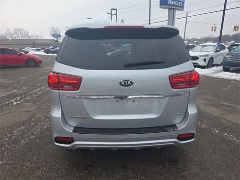 Used 2021 Kia Sedona SX image 6