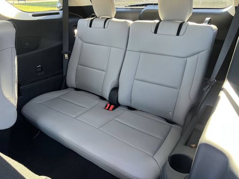 New 2026 Ford Explorer Active w/ Active Comfort Package RWD image 19